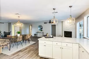 2218 E Cactus Wren Dr, Phoenix, AZ 85020 - Photo 13