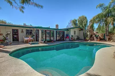 2218 E Cactus Wren Drive, Phoenix, AZ 85020 - Photo 11