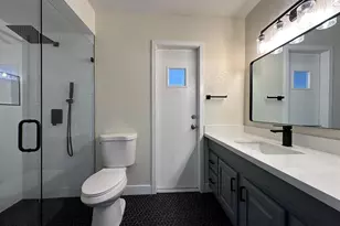 4518 W Paradise Dr, Glendale, AZ 85304 - Photo 7