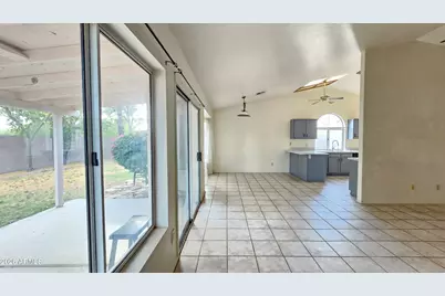 6201 W Desert Cove Avenue, Glendale, AZ 85304 - Photo 7