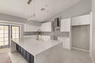 1067 E Sequoia Dr, Phoenix, AZ 85024 - Photo 5