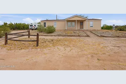 7223 N Dead Man's Gulch Road, Florence, AZ 85132 - Photo 11