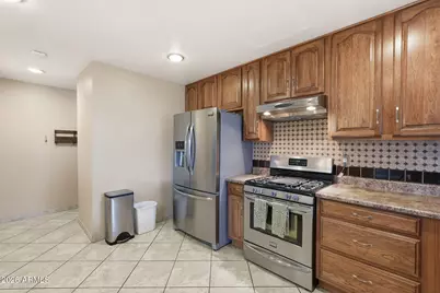 14643 N 25th Avenue, Phoenix, AZ 85023 - Photo 13