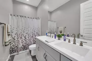 10518 W Albert Ln, Peoria, AZ 85382 - Photo 25