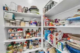 10518 W Albert Ln, Peoria, AZ 85382 - Photo 11