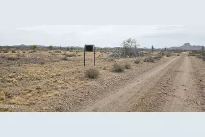 338Xx W Cloud Road #-, Wickenburg, AZ 85390 - Photo 3