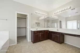 6551 S 4 Peaks Pl, Chandler, AZ 85249 - Photo 15