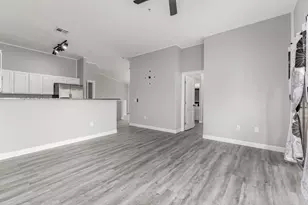 1350 S Greenfield Rd, Mesa, AZ 85206 - Photo 7