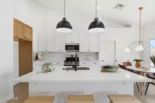 15221 S 47th Way, Phoenix, AZ 85044 - Photo 1