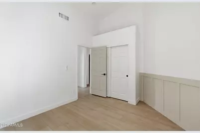 15221 S 47th Way, Phoenix, AZ 85044 - Photo 11
