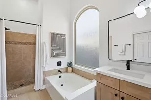 15221 S 47th Way, Phoenix, AZ 85044 - Photo 17