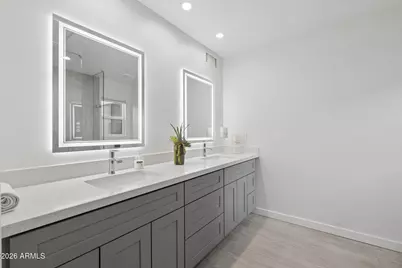 3822 E Dahlia Drive, Phoenix, AZ 85032 - Photo 13