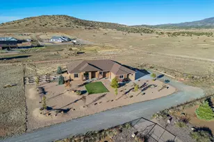 10976 E Angies Wy, Prescott Valley, AZ 86315 - Photo 35