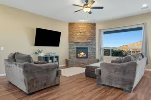 10976 E Angies Wy, Prescott Valley, AZ 86315 - Photo 11