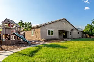 4326 E Cloudburst Ct, Gilbert, AZ 85297 - Photo 93