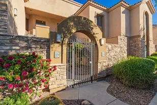 7027 N Scottsdale Rd, Paradise Valley, AZ 85253 - Photo 3