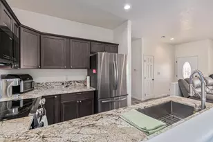 15456 N Twin Lakes Dr, Tucson, AZ 85739 - Photo 13