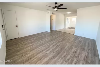 639 N 57th Place, Mesa, AZ 85205 - Photo 7