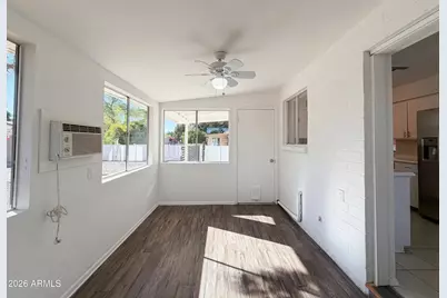 639 N 57th Place, Mesa, AZ 85205 - Photo 7
