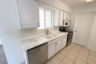 639 N 57th Pl, Mesa, AZ 85205 - Photo 13