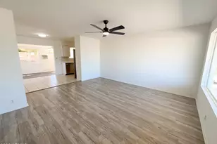 639 N 57th Pl, Mesa, AZ 85205 - Photo 3