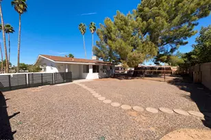 639 N 57th Pl, Mesa, AZ 85205 - Photo 5