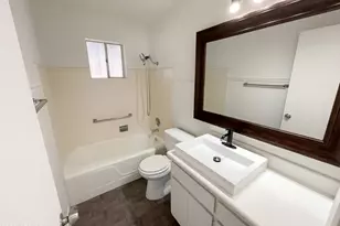 639 N 57th Pl, Mesa, AZ 85205 - Photo 15