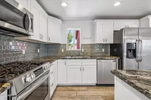 2218 E Yale St, Phoenix, AZ 85006 - Photo 13