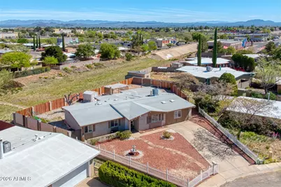 3841 Redwing Place, Sierra Vista, AZ 85635 - Photo 1