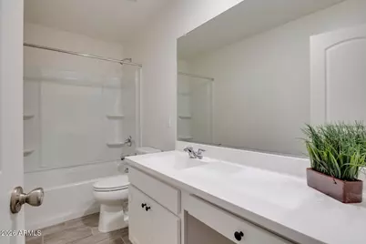 7412 S 34th Lane, Phoenix, AZ 85041 - Photo 9