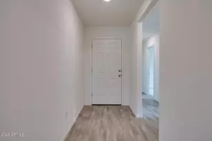 7412 S 34th Ln, Phoenix, AZ 85041 - Photo 7