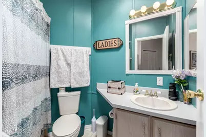 1952 E Augusta Avenue, Chandler, AZ 85249 - Photo 21