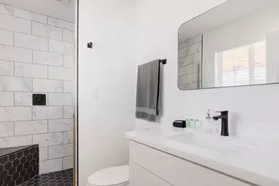 8447 E Vernon Avenue, Scottsdale, AZ 85257 - Photo 13