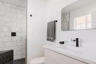 8447 E Vernon Ave, Scottsdale, AZ 85257 - Photo 13