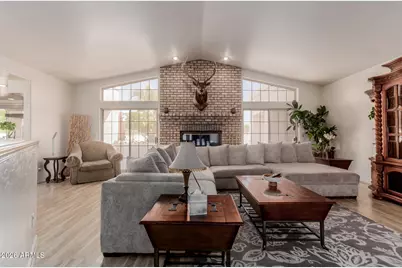 5237 N 106th Avenue, Glendale, AZ 85307 - Photo 11