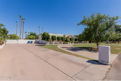 5237 N 106th Avenue, Glendale, AZ 85307 - Photo 5