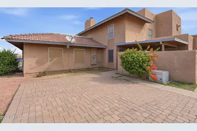 6943 W Monterosa Circle #1390, Phoenix, AZ 85033 - Photo 1