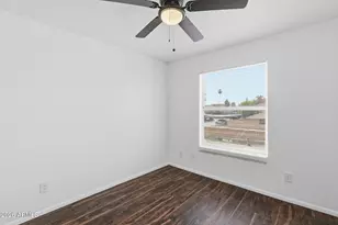 6943 W Monterosa Cir, Phoenix, AZ 85033 - Photo 21