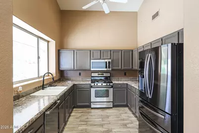 20032 N 91st Lane, Peoria, AZ 85382 - Photo 9