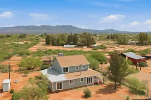 6387 S Alvarado Pl, Hereford, AZ 85615 - Photo 3