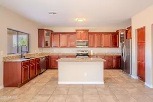 19396 N Lousandra Dr, Maricopa, AZ 85138 - Photo 9