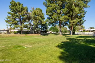 118 W Tam Oshanter Dr, Phoenix, AZ 85023 - Photo 37