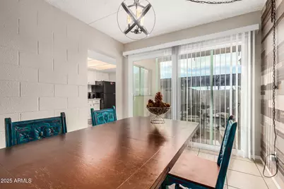 4201 E Camelback Road #15, Phoenix, AZ 85018 - Photo 9