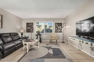 4201 E Camelback Rd, Phoenix, AZ 85018 - Photo 5