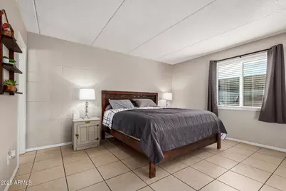 4201 E Camelback Road #15, Phoenix, AZ 85018 - Photo 13