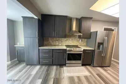 10842 W Sequoia Drive, Sun City, AZ 85373 - Photo 9