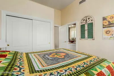 25201 N 47th Drive, Phoenix, AZ 85083 - Photo 31