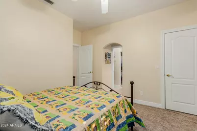 25201 N 47th Drive, Phoenix, AZ 85083 - Photo 37