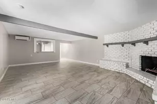 1439 E Hatcher Rd, Phoenix, AZ 85020 - Photo 11