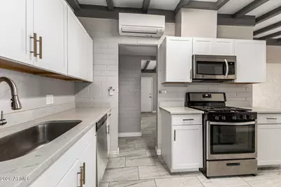 1439 E Hatcher Road, Phoenix, AZ 85020 - Photo 17